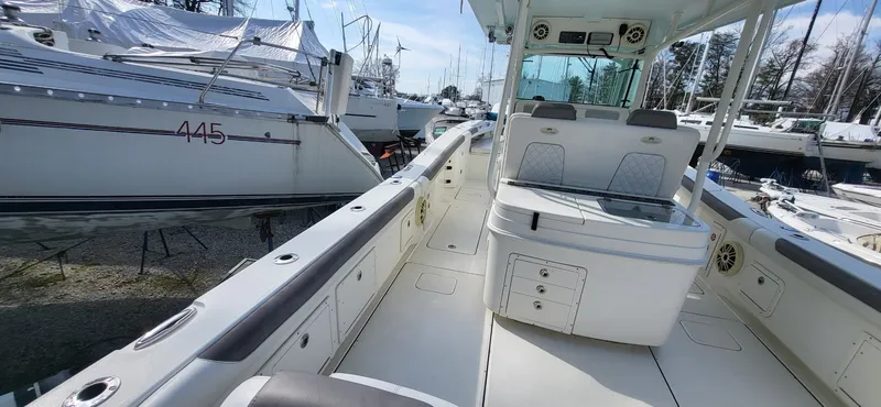 Slide: The Image of World Cat 320 CC 2019 - 14