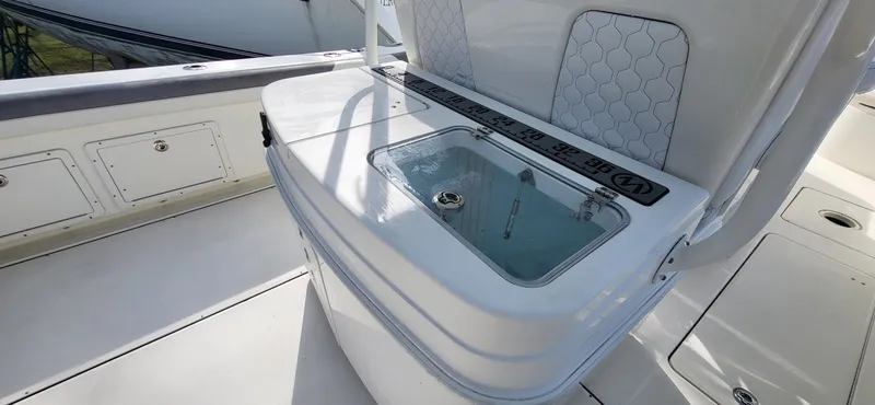 Slide: The Image of World Cat 320 CC 2019 - 6