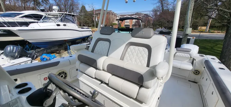 Slide: The Image of World Cat 320 CC 2019 - 8