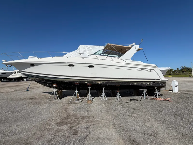 Slide: The Image of Formula 41 PC 2000 - 14