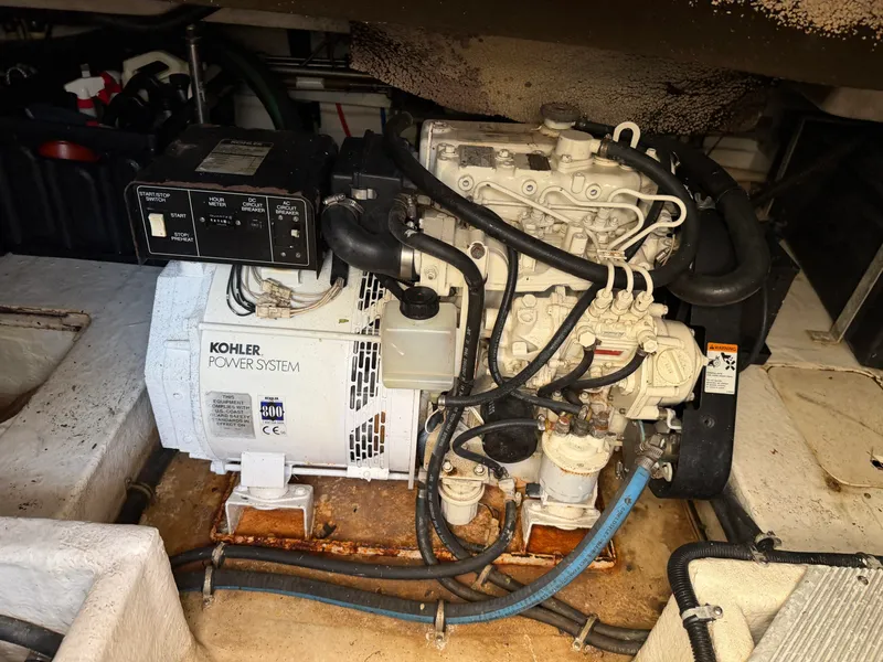 Slide: The Image of Formula 41 PC 2000 - 16