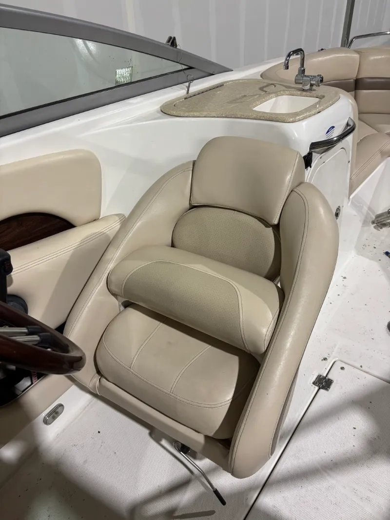 Slide: The Image of Chaparral 246SSI 2008 - 14