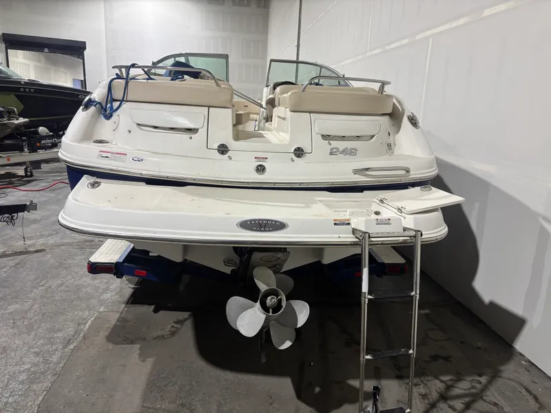 Slide: The Image of Chaparral 246SSI 2008 - 7