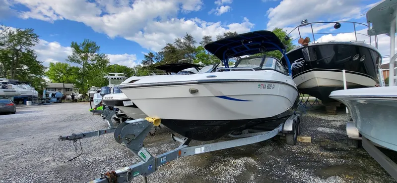 Slide: The Image of Yamaha 242X E-Series 2018 - 14