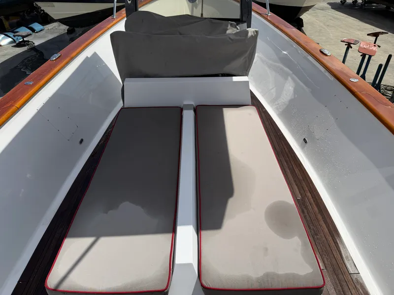 Slide: The Image of Custom 28 CC 2013 - 14