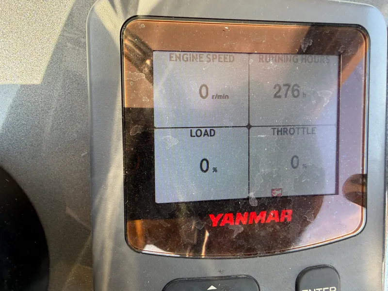 Slide: The Image of Custom 28 CC 2013 - 23