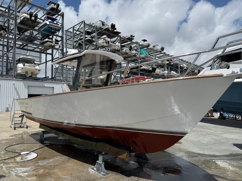 Slide: The Image of Custom 28 CC 2013 - 7