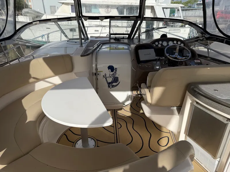 The Image of Regal 3860 Commodore 2005 - undefined