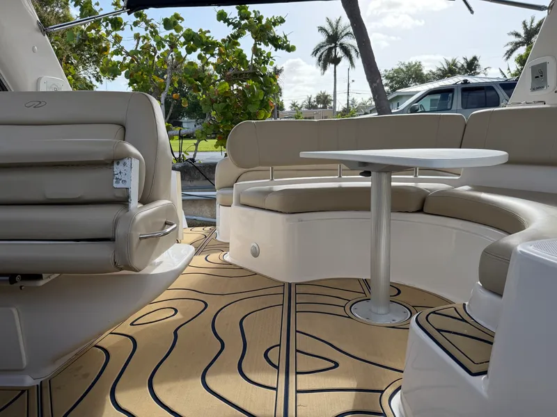 Slide: The Image of Regal 3860 Commodore 2005 - 16