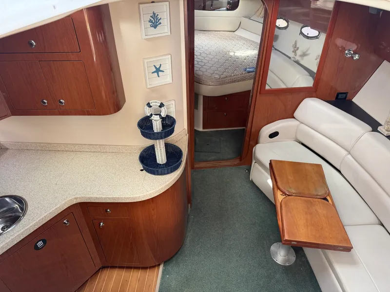 Slide: The Image of Regal 3860 Commodore 2005 - 24