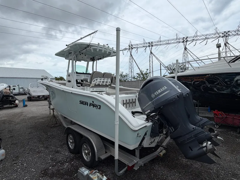 Slide: The Image of Sea Pro 259 Sport 2023 - 17