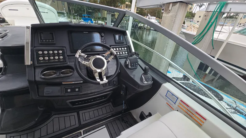 Slide: The Image of Monterey 355 SY 2017 - 19