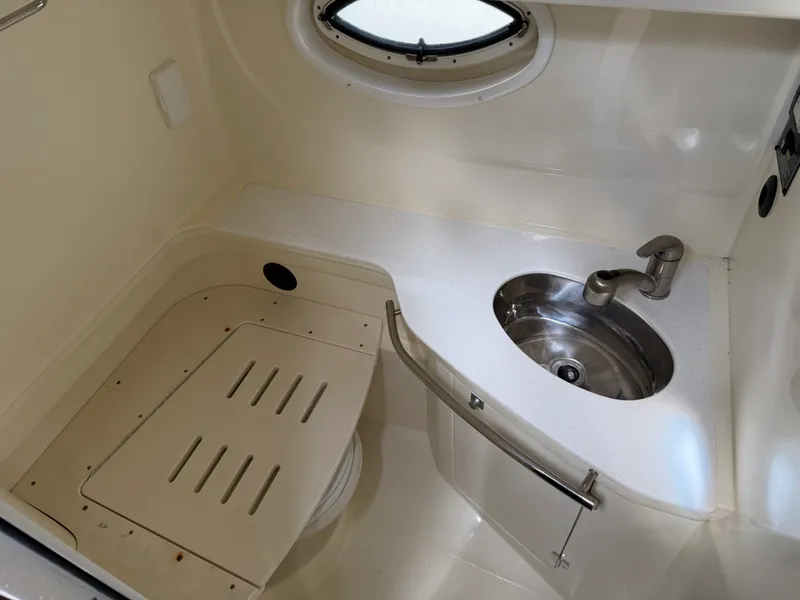 Slide: The Image of Monterey 355 SY 2017 - 7