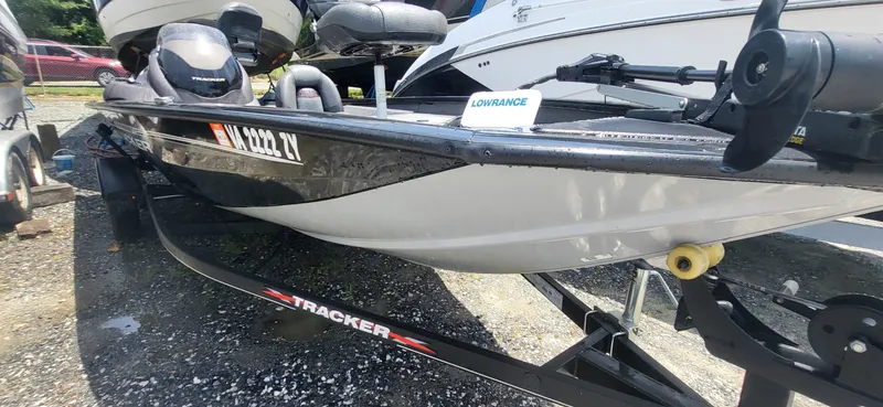 Slide: The Image of Tracker Pro Team 175 TXW 2021 - 13