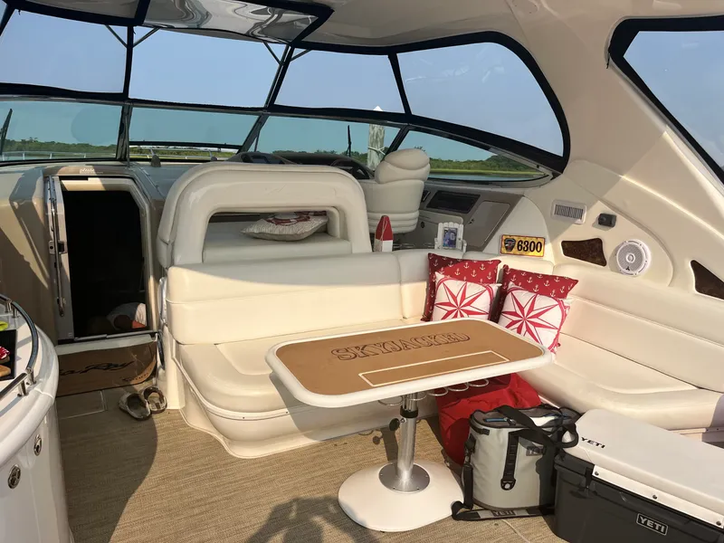 Slide: The Image of Sea Ray 550 Sundancer 2003 - 1