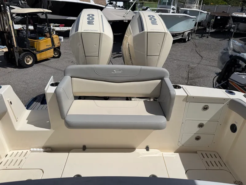 The Image of Scout 305 LXF 2023 - 0