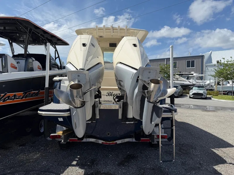 Slide: The Image of Scout 305 LXF 2023 - 22