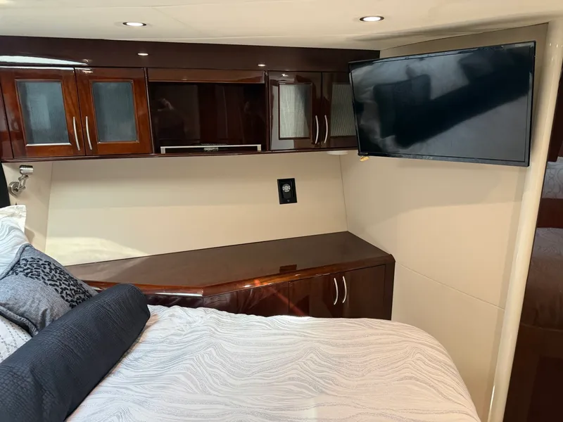 Slide: The Image of Lazzara Yachts 75 LSX 2008 - 39