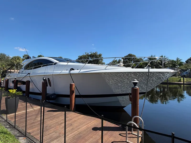 The Image of Lazzara Yachts 75 LSX 2008 - undefined
