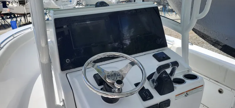 The Image of Sportsman Open 282 Center Console 2020 - 0