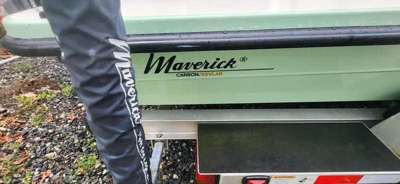 Slide: The Image of Maverick Mirage 18 HPX-V 2019 - 14
