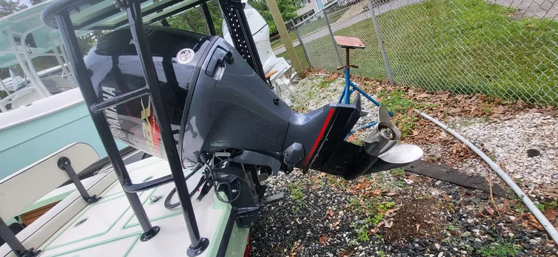 Slide: The Image of Maverick Mirage 18 HPX-V 2019 - 10
