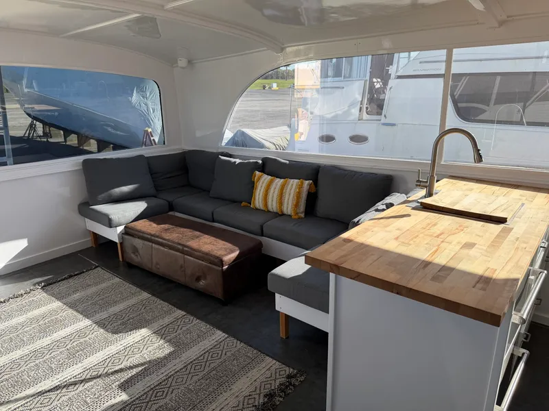 The Image of Ocean 55 Sport Convertible 1984 - 0