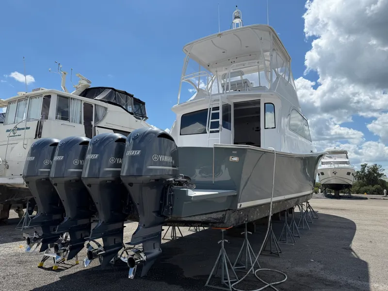 Slide: The Image of Ocean 55 Sport Convertible 1984 - 11