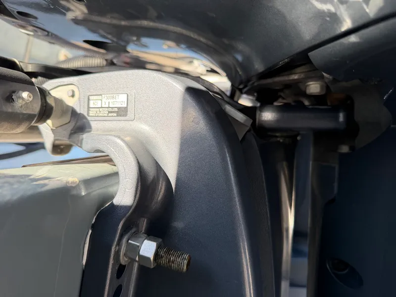 Slide: The Image of Ocean 55 Sport Convertible 1984 - 18