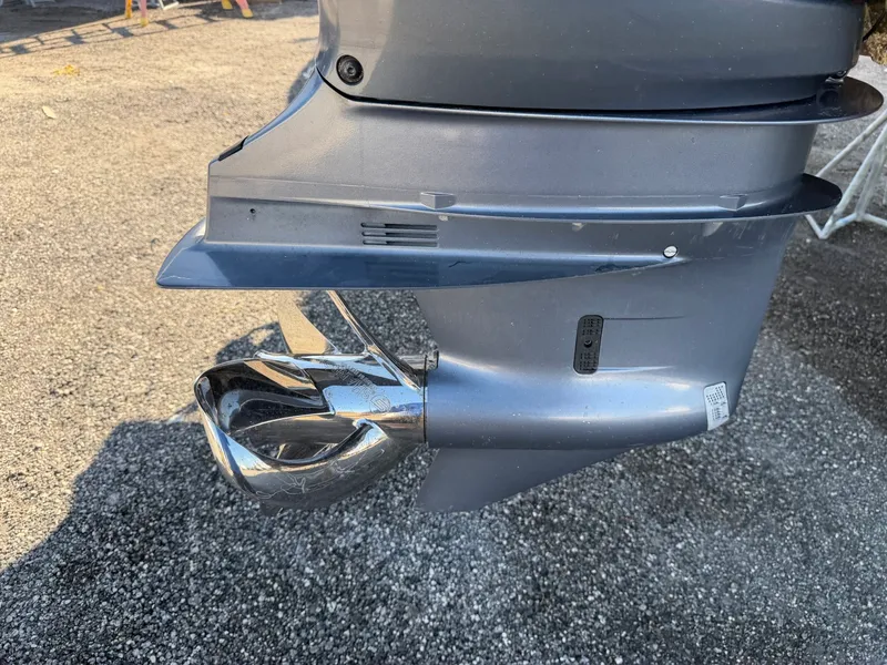 Slide: The Image of Ocean 55 Sport Convertible 1984 - 20