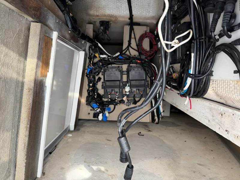 Slide: The Image of Ocean 55 Sport Convertible 1984 - 47