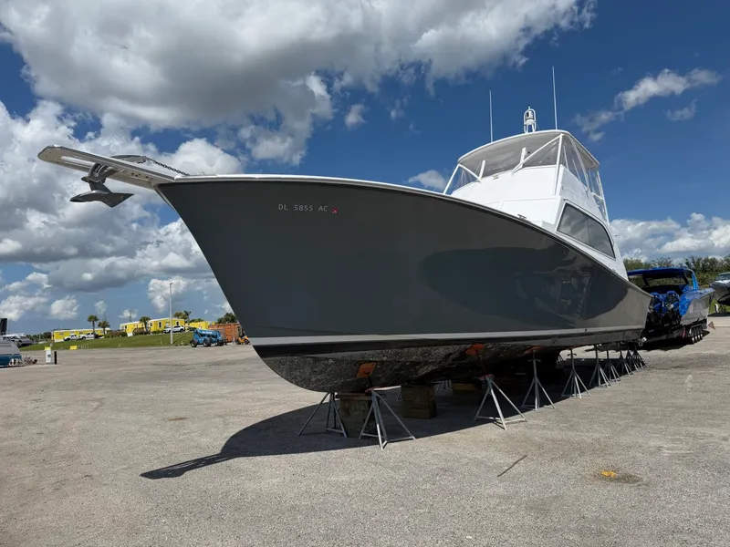 Slide: The Image of Ocean 55 Sport Convertible 1984 - 8