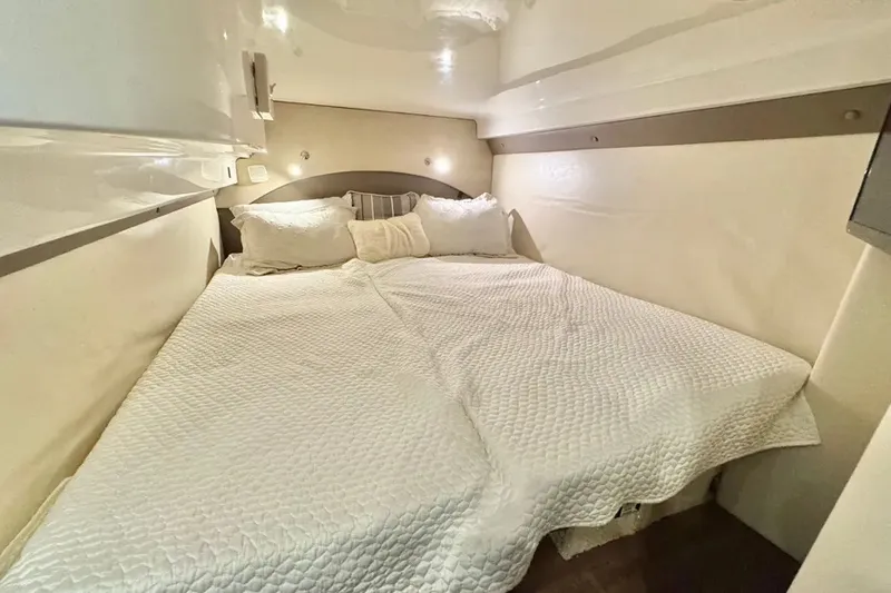 Slide: The Image of Regal 42 Sport Coupe 2016 - 34