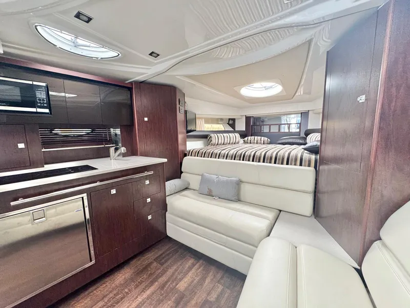 Slide: The Image of Monterey 355 SY 2021 - 22