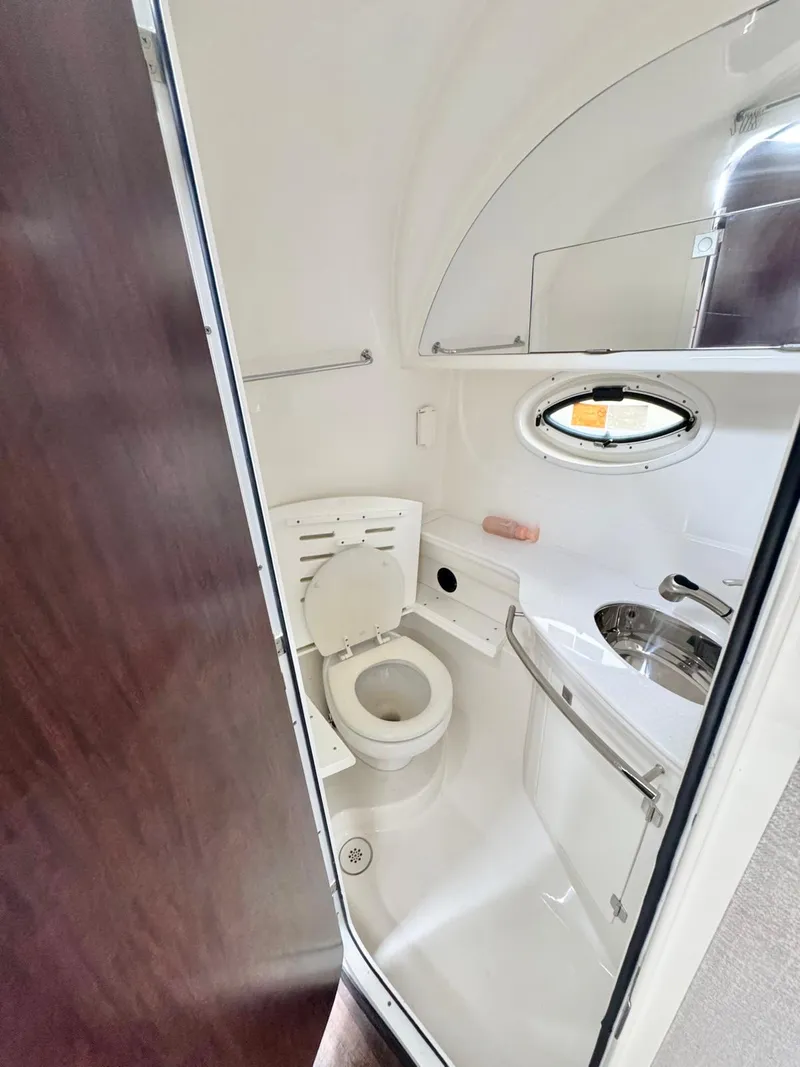 Slide: The Image of Monterey 355 SY 2021 - 27