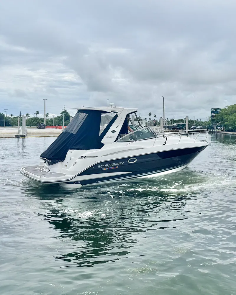 Slide: The Image of Monterey 355 SY 2021 - 28