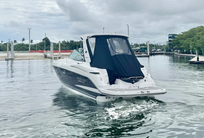 Slide: The Image of Monterey 355 SY 2021 - 5