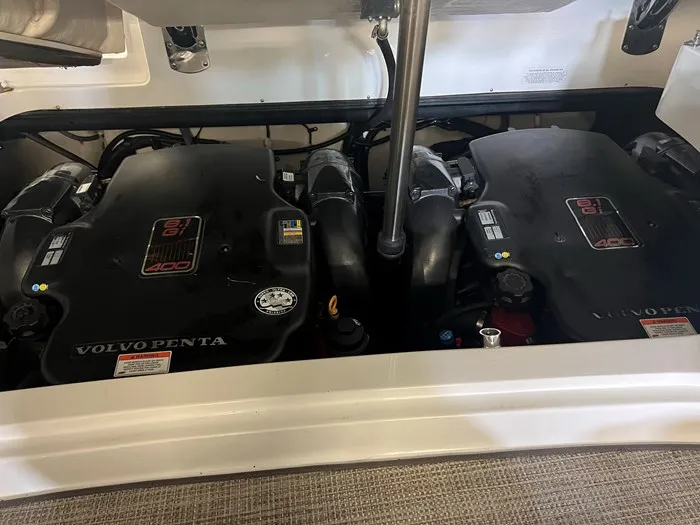 Slide: The Image of Cobalt 323 2012 - 18