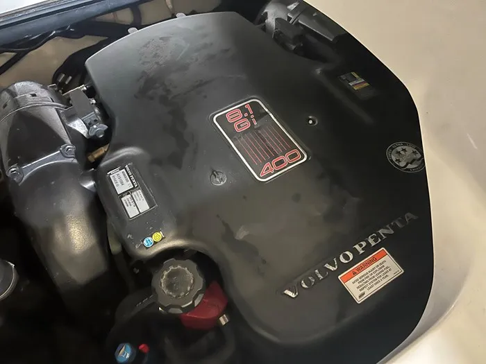 Slide: The Image of Cobalt 323 2012 - 19