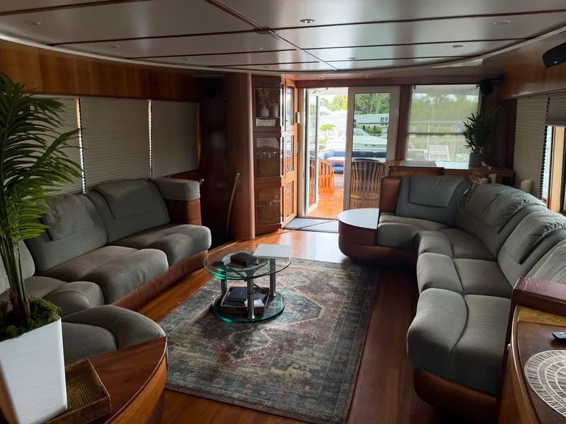 Slide: The Image of Moonen 83' Motor Yacht 1995 - 5
