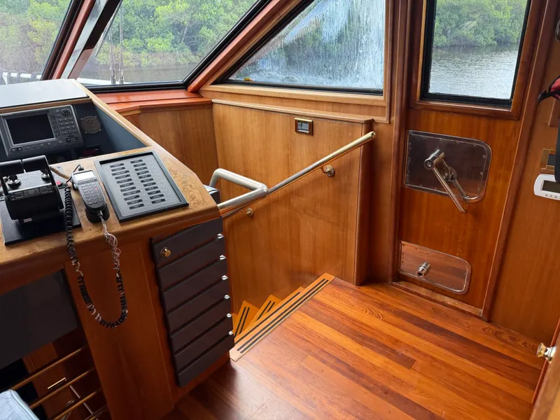 Slide: The Image of Moonen 83' Motor Yacht 1995 - 26