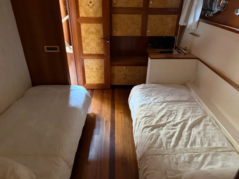 Slide: The Image of Moonen 83' Motor Yacht 1995 - 41