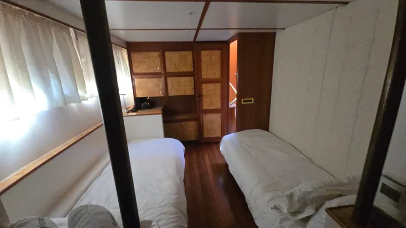 Slide: The Image of Moonen 83' Motor Yacht 1995 - 33