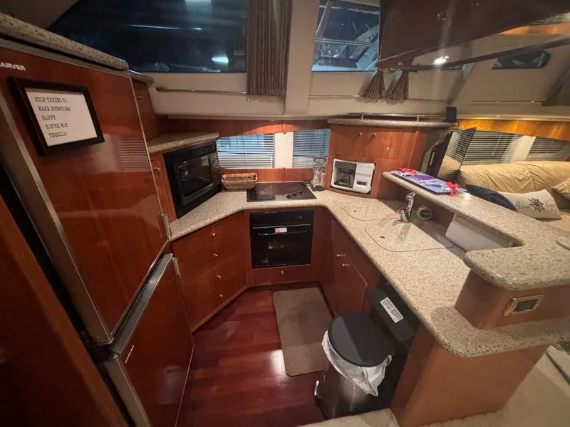 Slide: The Image of Carver Yachts 506 Motor Yacht 2001 - 11