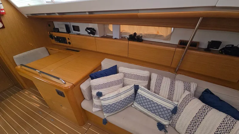 Slide: The Image of Jeanneau Sun Odyssey 50 2011 - 53
