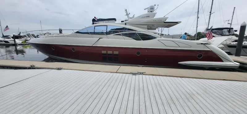 Slide: The Image of Azimut 68S 2007 - 14
