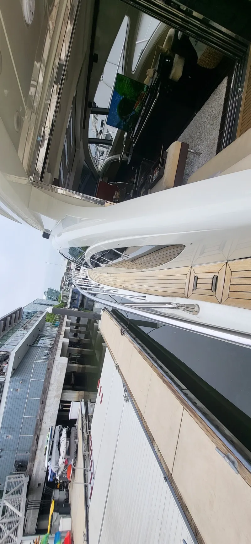 Slide: The Image of Azimut 68S 2007 - 32
