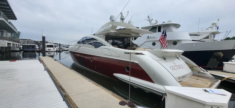 Slide: The Image of Azimut 68S 2007 - 4