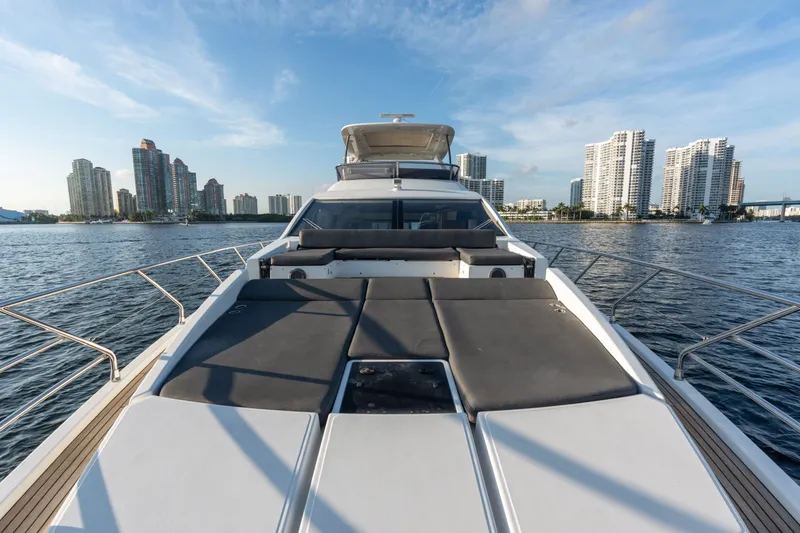 Slide: The Image of Azimut 660 Flybridge 2017 - 20
