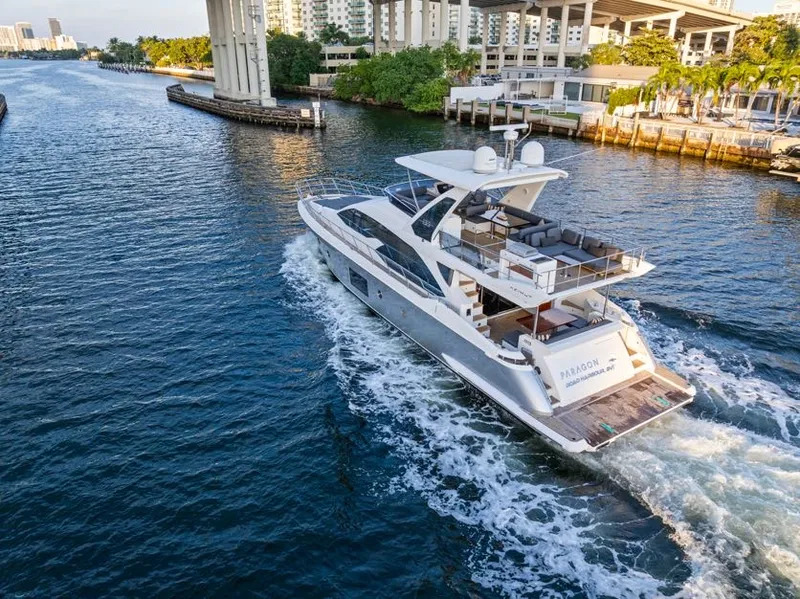Slide: The Image of Azimut 660 Flybridge 2017 - 7